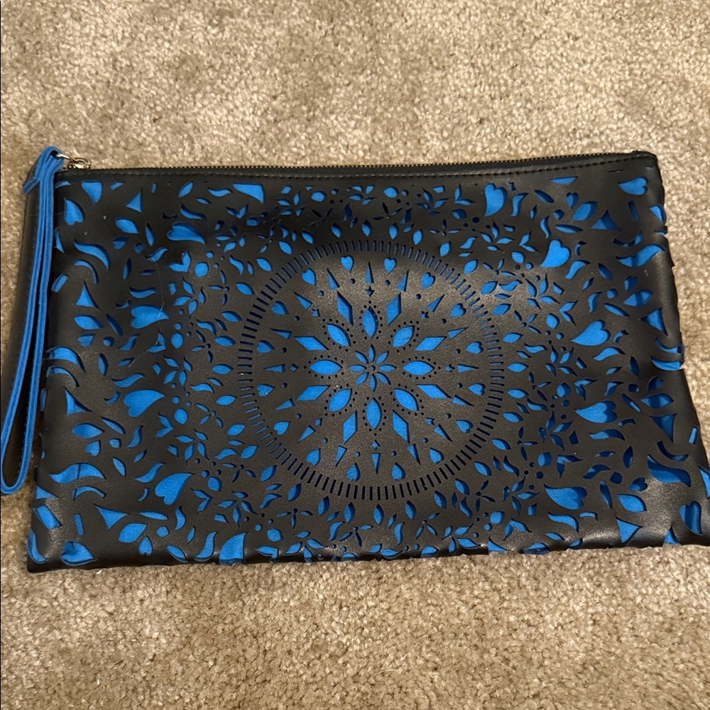 Carlos by Carlos Santana Black & Blue Laser-Cut Wristlet Clutch
